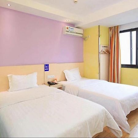 7Days Inn Hangzhou Xiasha Gaosha Subway Station Business Street מראה חיצוני תמונה